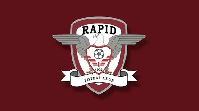 Sigla clubului Rapid București, cu vulturul și inscripția „Rapid 1923 Fotbal Club”, pe fundal vișiniu