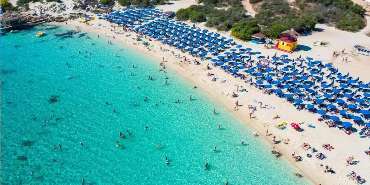 Unde mai poți face plajă în Europa după ce s-a terminat vara