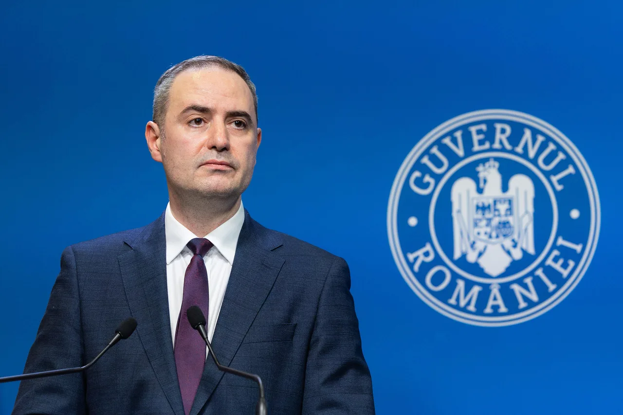 Ministrul Finanțelor s-a însurat cu o cântăreață de muzică populară