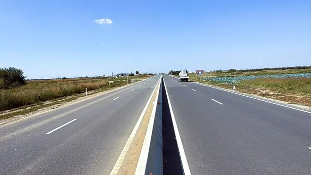 DN7 Bâldana–Titu, finalizat după aproape două decenii. 21,4 kilometri de drum au fost modernizați și lărgiți la patru benzi