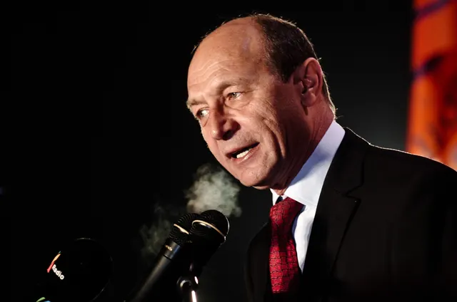 Băsescu anunță revenirea euro la 5,27 lei de luni