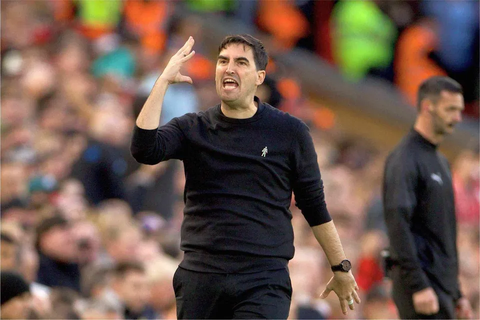 Maresca triumfă pe Anfield, Iraola explodează după 0-3