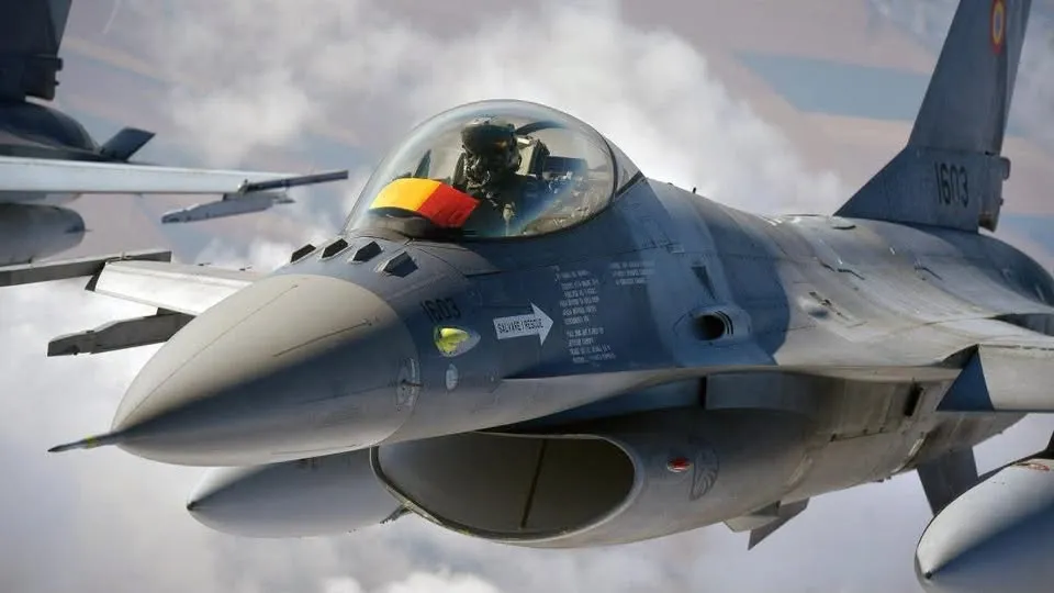 Avioane F-16 românești doboară două drone deasupra Mării Negre