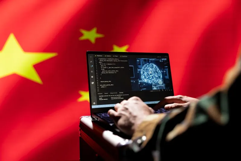 China crește cu 4,5%, dar banii vin din cipuri, nu din consum