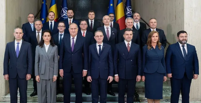 CALCULUL SALARIILOR DE LA PALATUL VICTORIA! Câți bani primesc, în realitate, premierul Luca Niculescu și miniștrii săi direct în mână