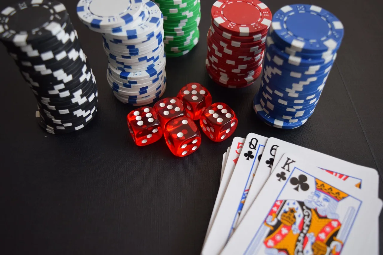 Hackerul care vedea cărțile adversarilor la poker